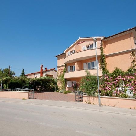 Apartments Miriam Premantura Zewnętrze zdjęcie