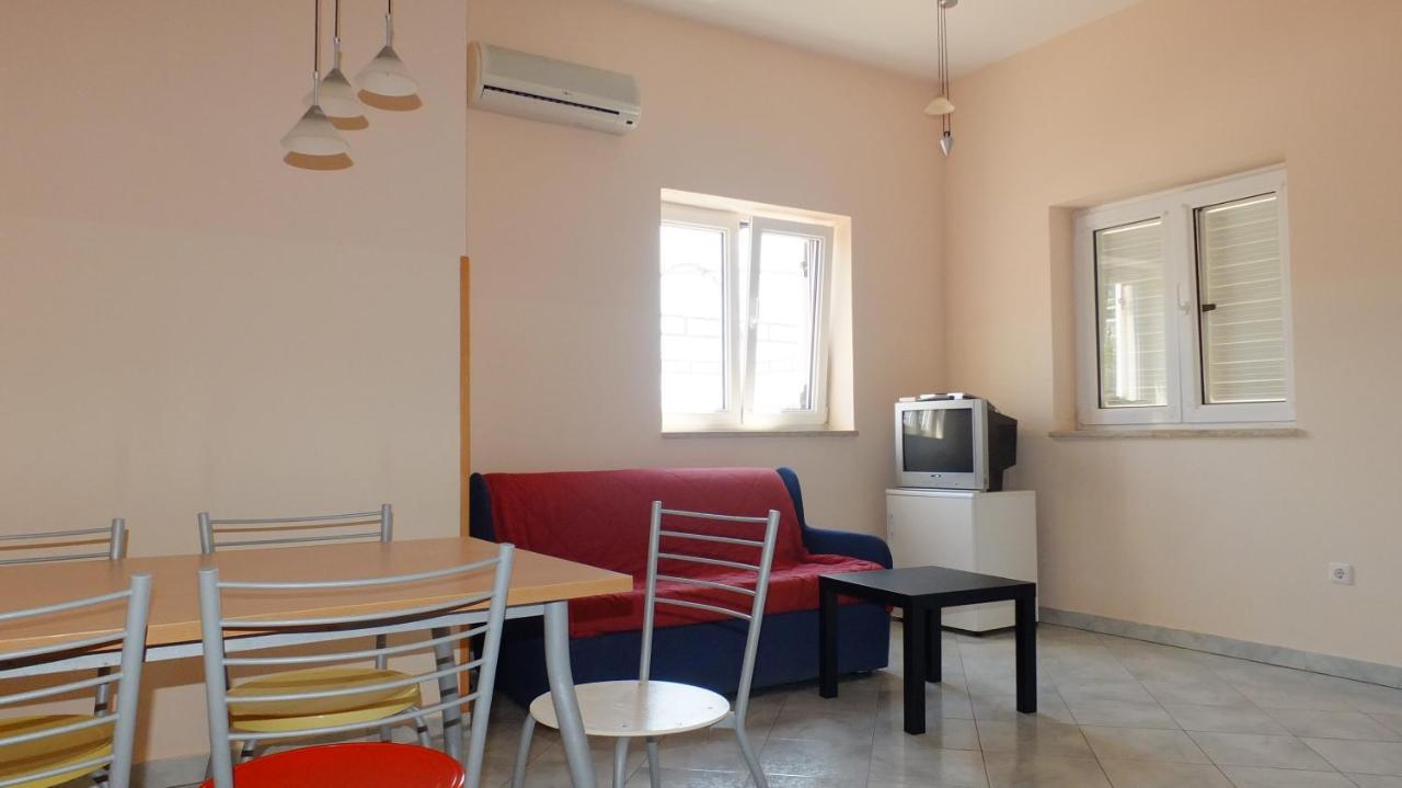 Apartments Miriam Premantura Zewnętrze zdjęcie